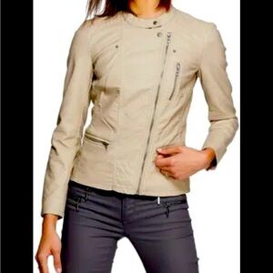 BLANKNYC Ivory Faux Leather Moto Bomber Jacket Small